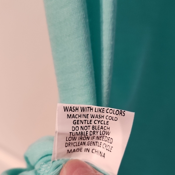 Mint green Square Neck Pleated Blouse size Medium - Picture 5 of 7